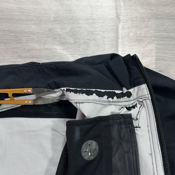 Lululemon Jacket Mens XL Black Full Zip Windbreaker Reflective Running Cycling - Picture 10 of 16